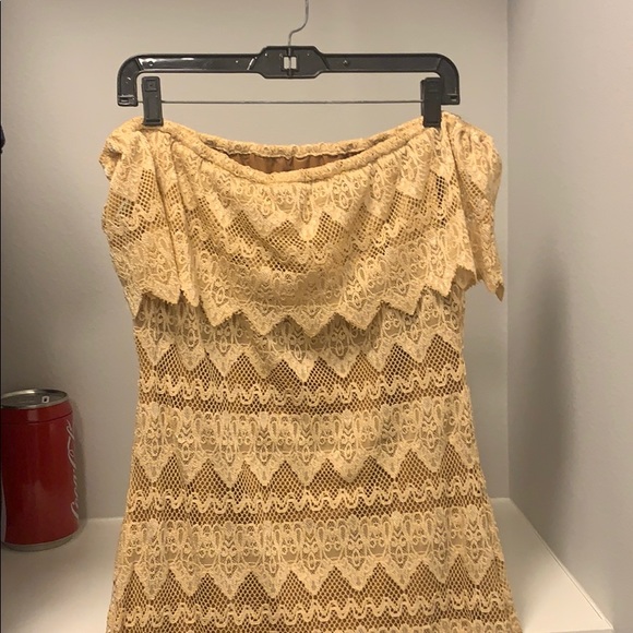 Dresses & Skirts - Dress